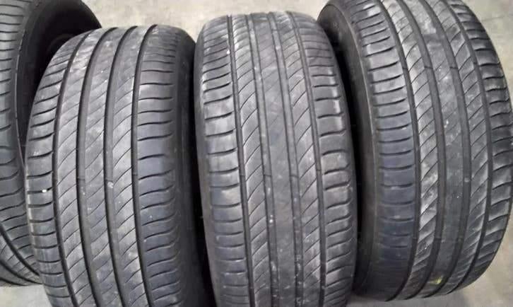 Banden zomer 4 st 225 55 16 nu voor 80 eur gemonteerd, Ophalen, 16 inch, Band(en), Zomerbanden