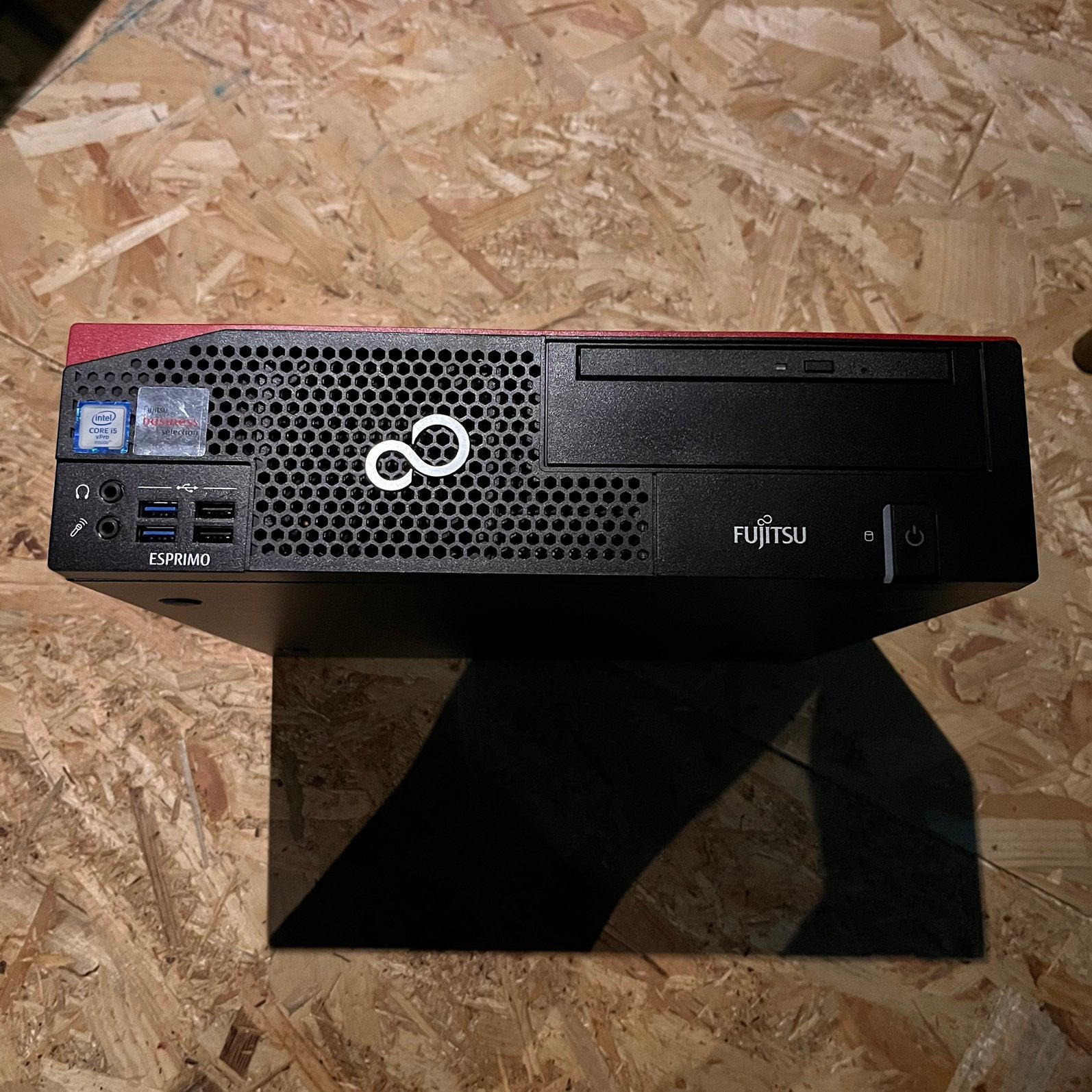 3x Fujitsu Esprimo D756 / 6th gen i5 / 8GB Ram / Win11, Computers en Software, Computerbehuizingen, Ophalen, Gebruikt