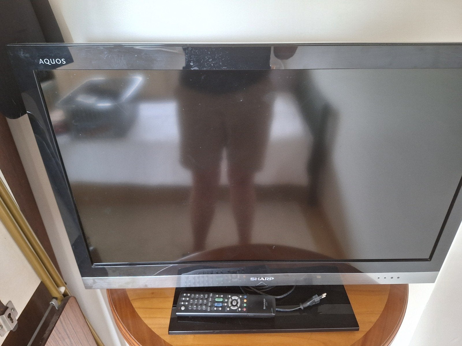 Sharp Aquos TV, Ophalen, Sharp
