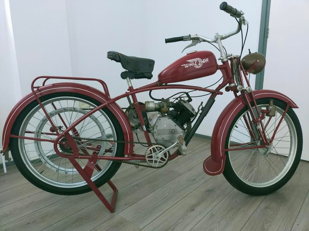 Zeer mooie originele Zwinn Whizzler 1947, Motoren
