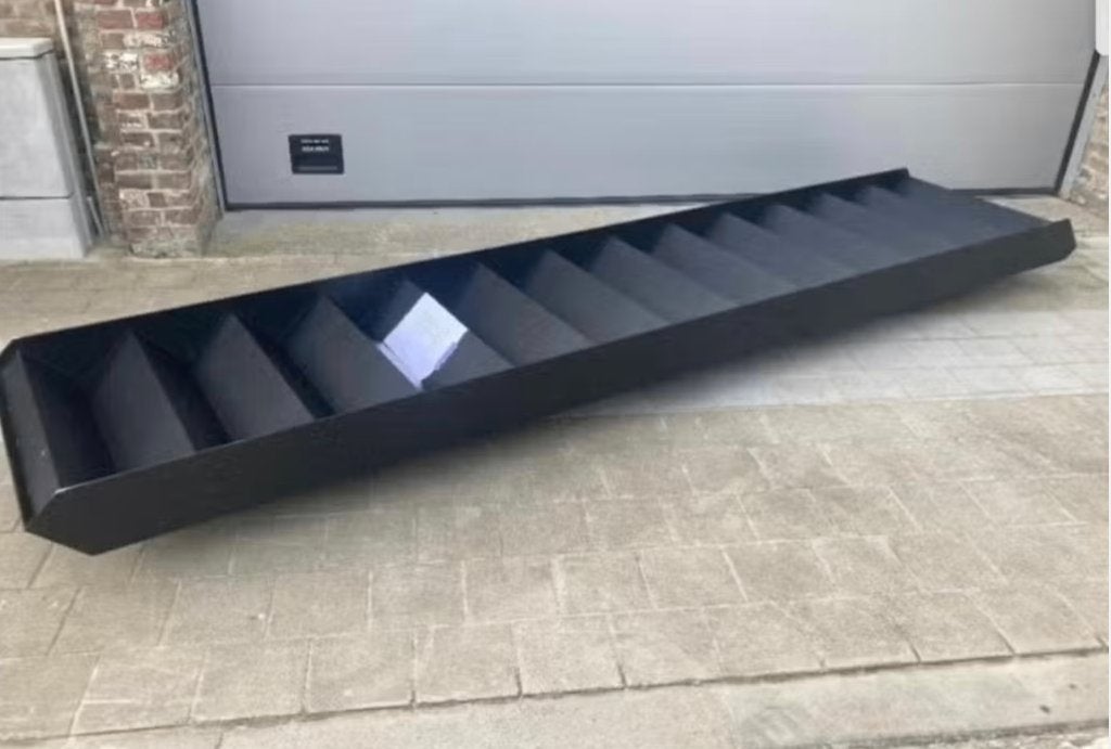 stalen/ metalen design trap, Doe-het-zelf en Bouw, Ophalen, Trap
