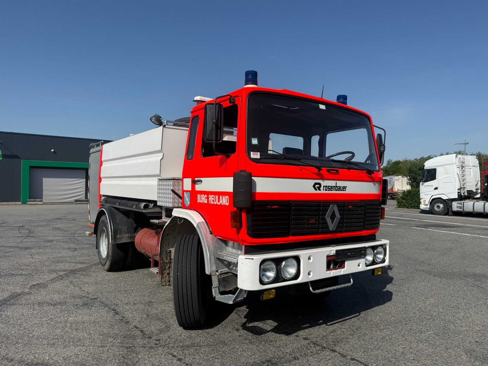 Renault tankwagen/m, ex-brandweerwagen 8000ltr, Auto's, Automaat, Achterwielaandrijving, Zwart, Renault