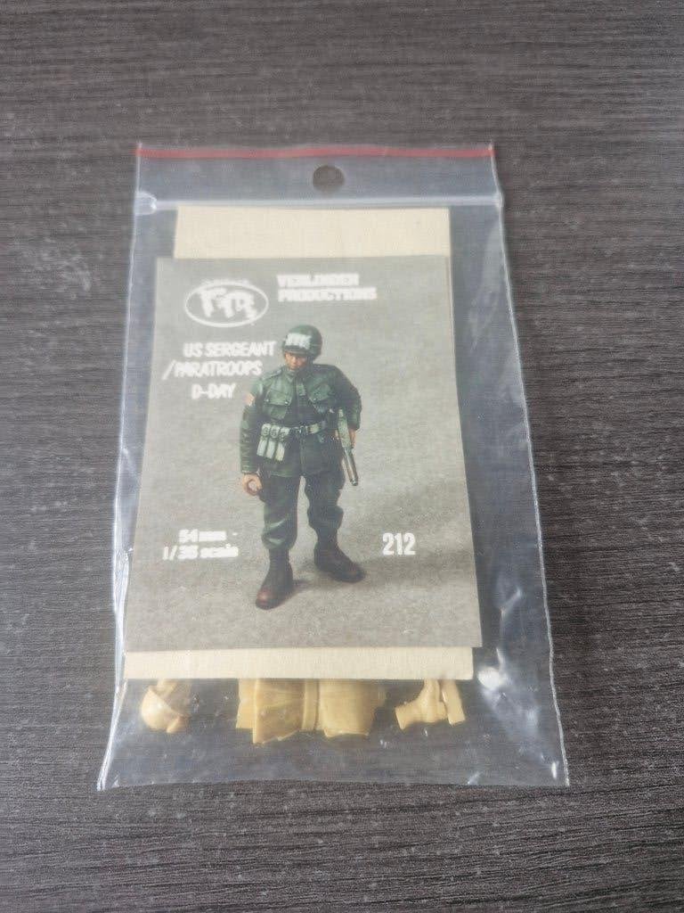 Verlinden 1/35 US Sergeant Paratroops D-Day, Ophalen of Verzenden, Nieuw, 1:35 tot 1:50, Figuur of Figuren