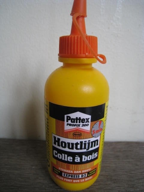 90% vol : Pattex Profix 200, houtlijm, zeer snel, Express D2, Ophalen