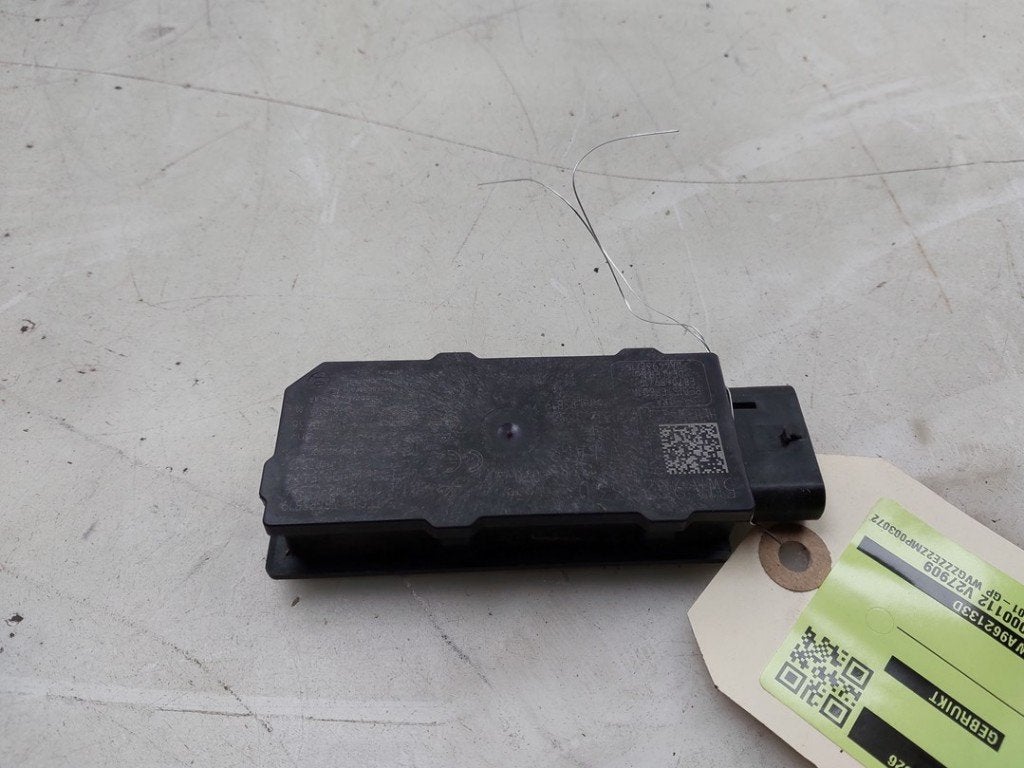 ANTENNE D'ACCÈS SANS CLÉ Volkswagen ID.4 (E21), Volkswagen, Utilisé, Rixbecker Straße 75
59552  Lippstadt, DE, Info@forvia.com