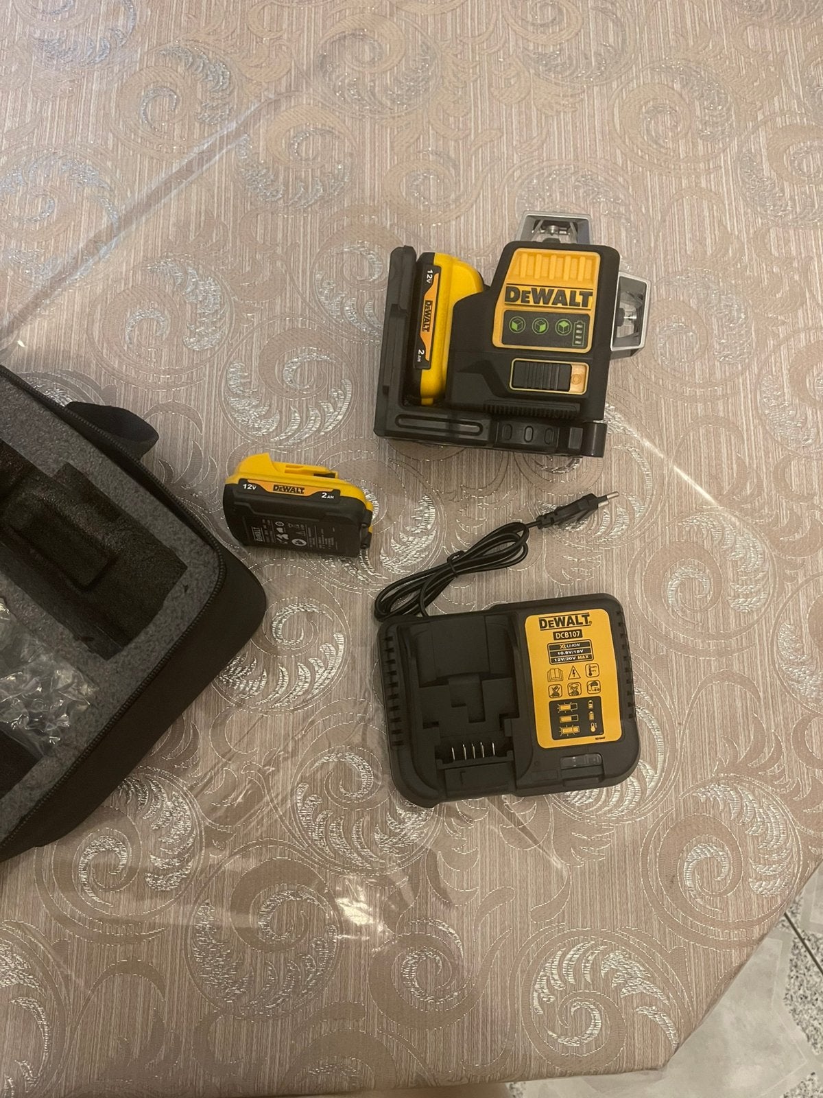 Laser 360 12 lijnen groen. 2 batterijen, Ophalen of Verzenden, Nieuw