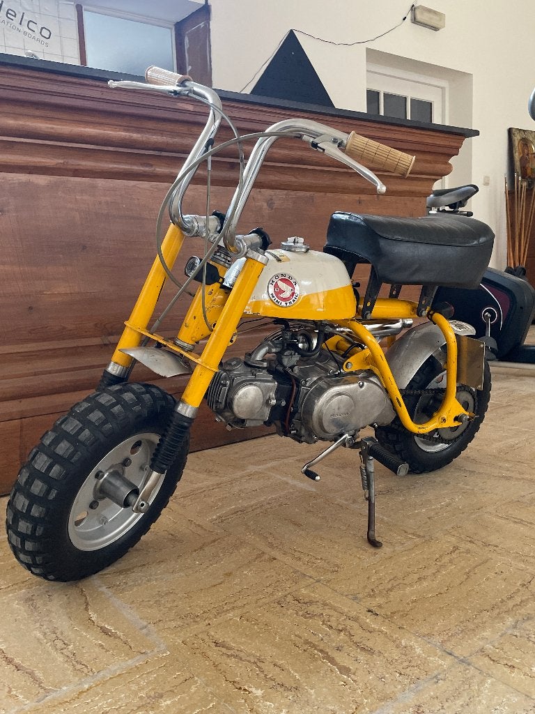 Honda z50 a, Fietsen en Brommers, Ophalen