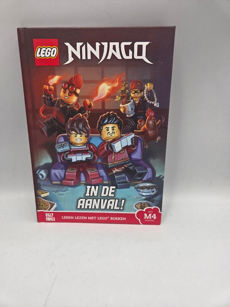 Lego Leesboek NINJAGO - In de Aanval!, Lego, Accessoire, Ophalen of Verzenden, Zo goed als nieuw