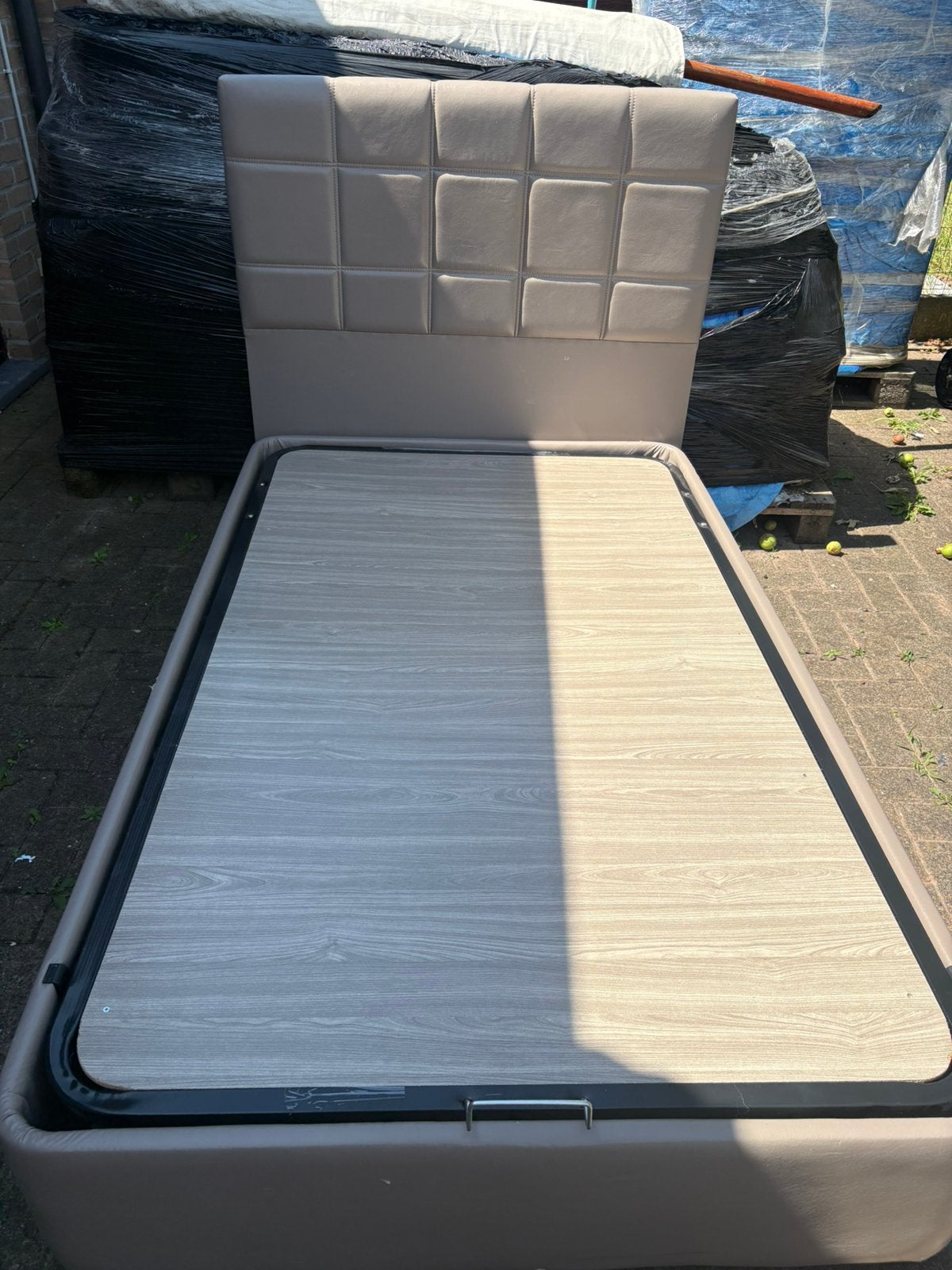 Bed te koop, Huis en Inrichting, Slaapkamer | Bedden, Ophalen of Verzenden, Gebruikt