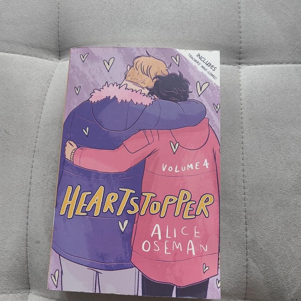 Boek Heartstopper volume 4, english version, Ophalen
