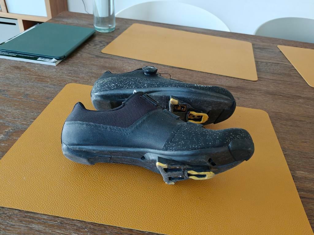 Fietsschoenen fizik overcurve r4, Fietsen en Brommers, Fietsaccessoires | Fietskleding, Ophalen, Schoenen, Zo goed als nieuw, Fizik Fi’zi:k
