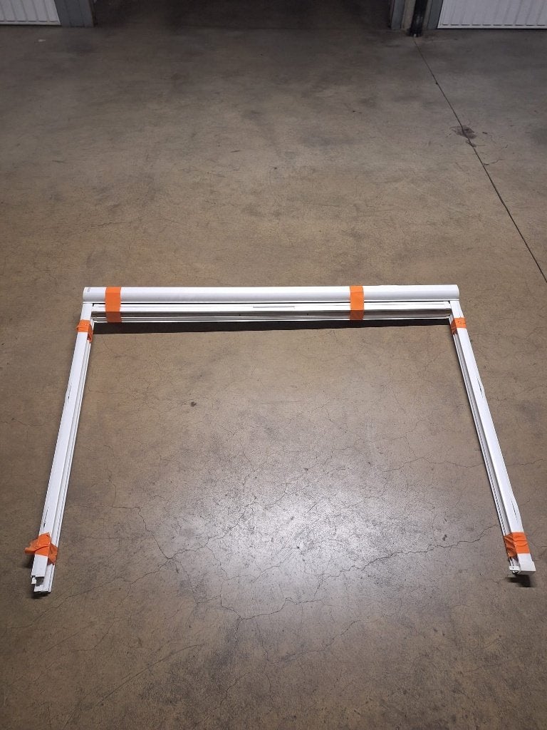 Muggenraam Velux 2x, Doe-het-zelf en Bouw, Kunststof, Gebruikt, Raamkozijn, 75 tot 150 cm