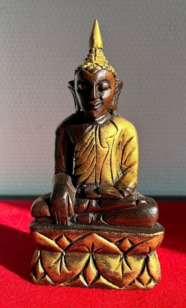 Bouddha de Birmanie en Bois 1940-50, Antiquités & Art, Art | Art non-occidental, Enlèvement ou Envoi, Bois, Objet rituel, 18 cm