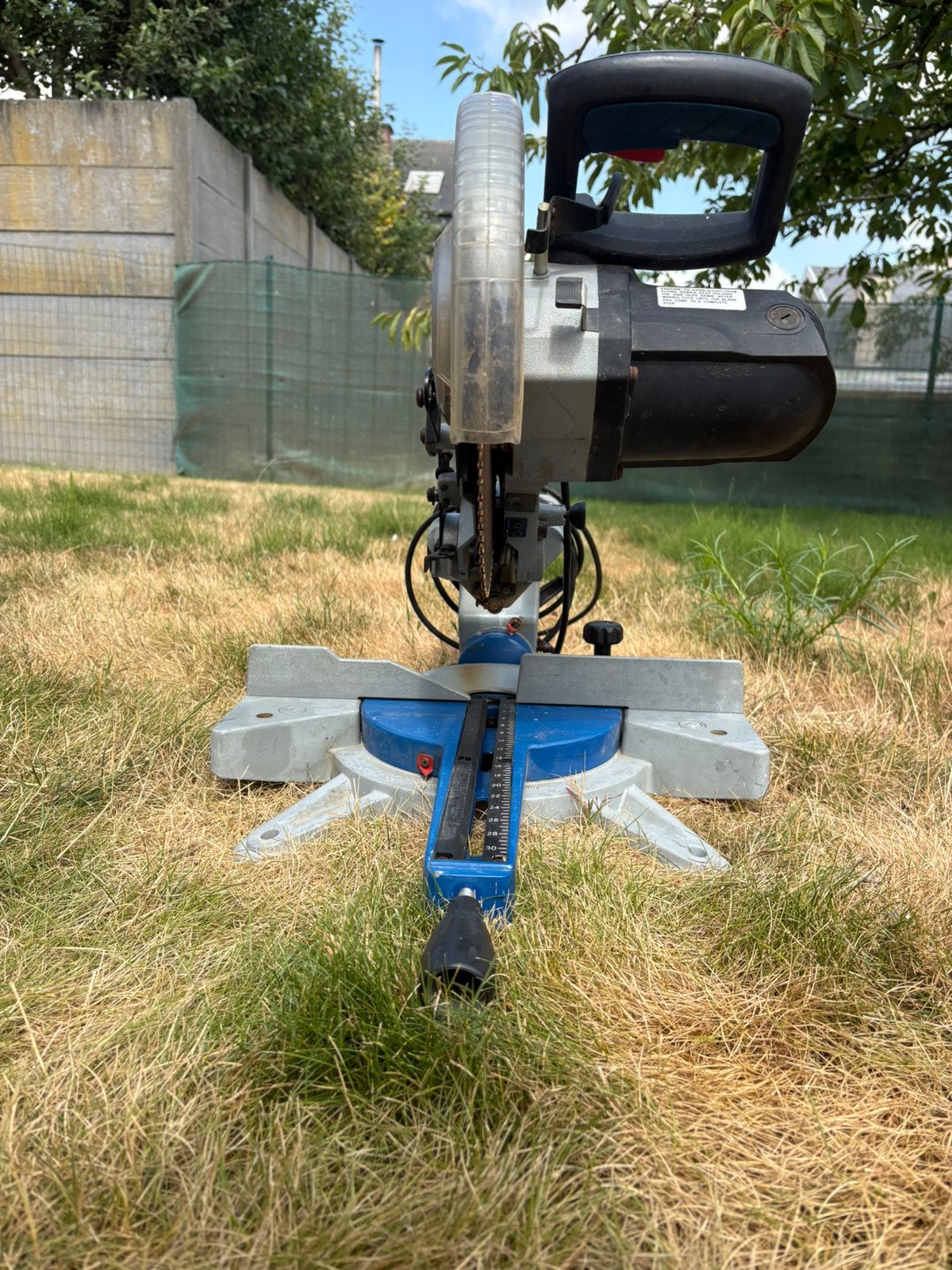 Te koop: degelijke afkortzaag/verstekzaag met trekfunctie., Doe-het-zelf en Bouw, Gereedschap | Zaagmachines, Ophalen, Gebruikt