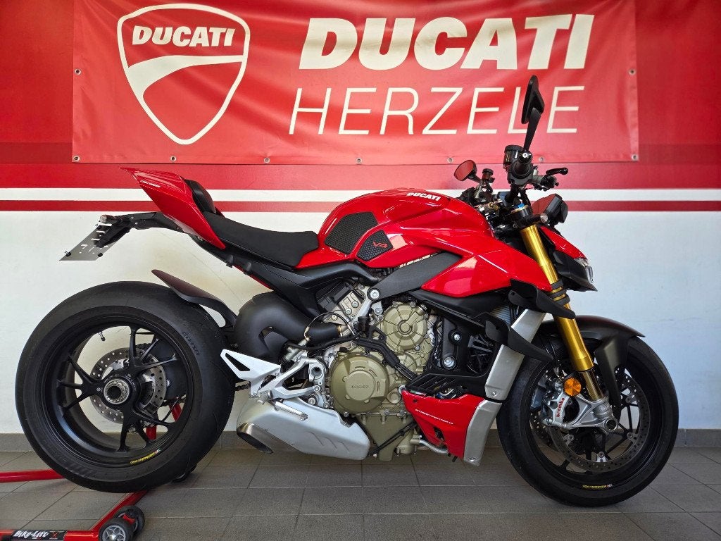 Streetfighter V4 S, Motos, Permis Moto A, Occasion, 4 cylindres, Manuelle