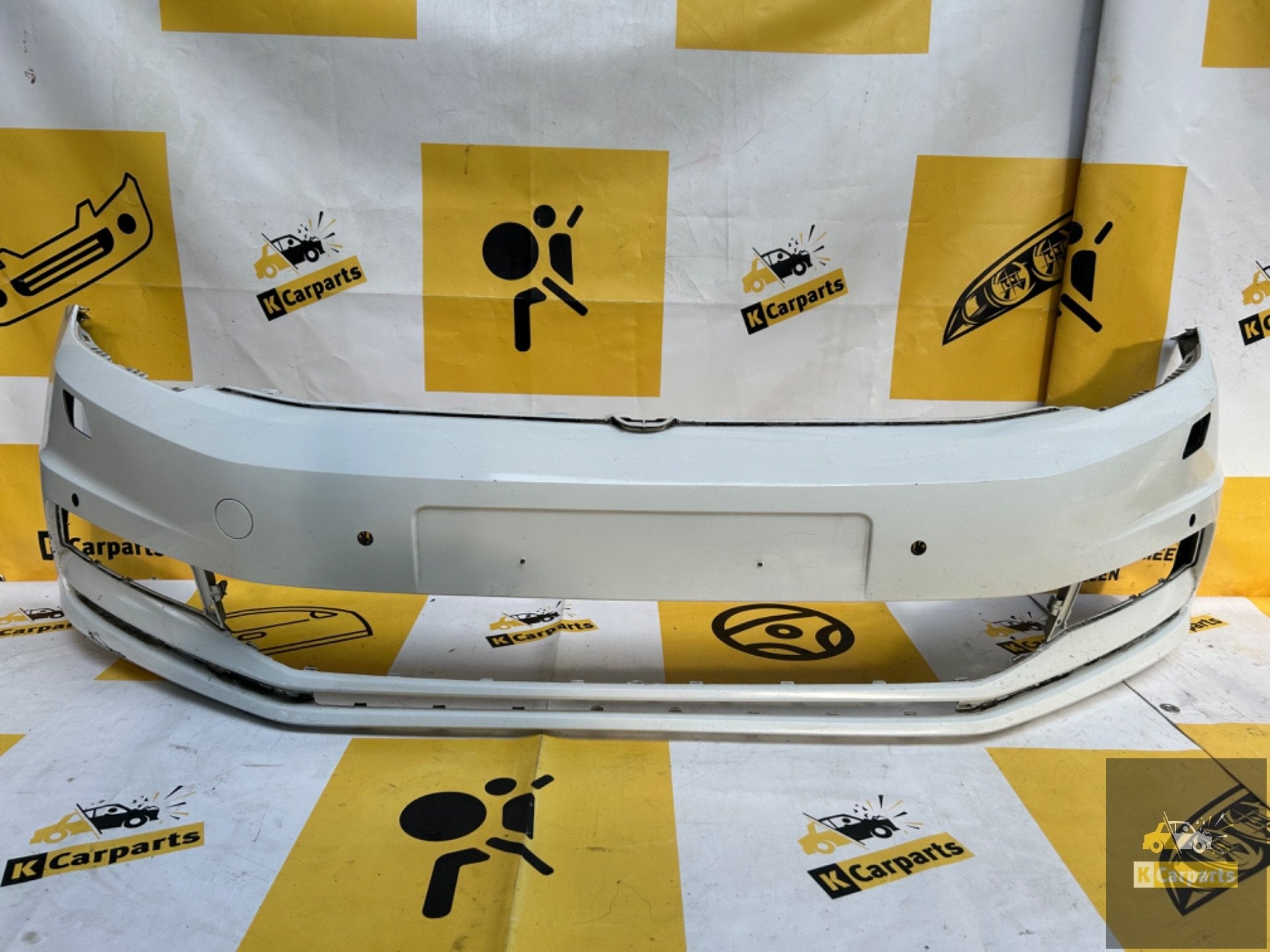 Pare-chocs avant Volkswagen Touran 5TA807221AL KlS Pare-choc, Info@fabrikant.eu, Fabrikant BV, Pare-chocs, Utilisé