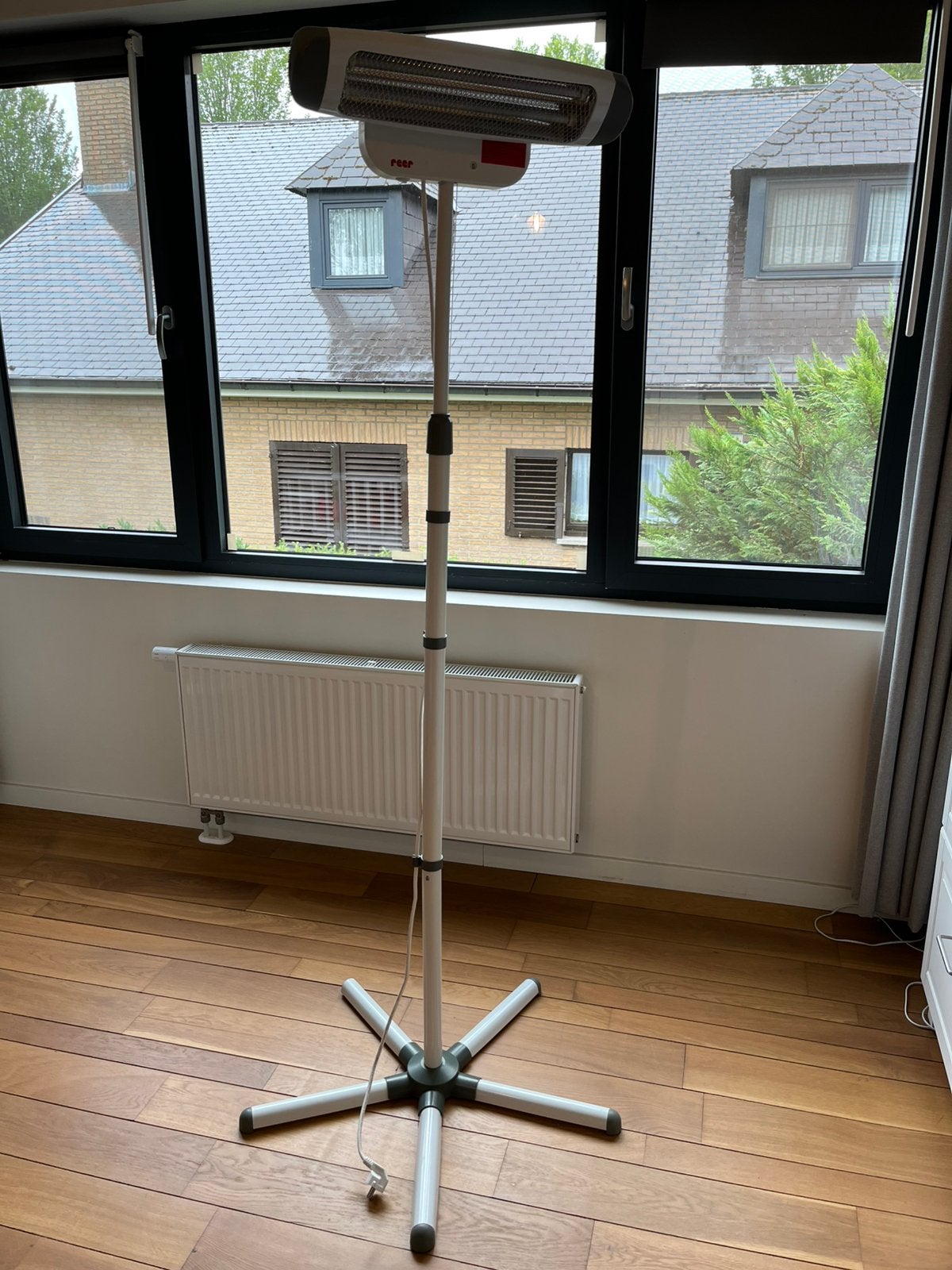 Warmtelamp met standvoet voor de verzorgingstafel - Reer, Ophalen, Gebruikt