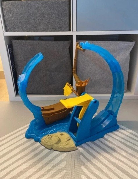 Monster Jam Megalodon Loop, Kinderen en Baby's, Ophalen of Verzenden, Zo goed als nieuw