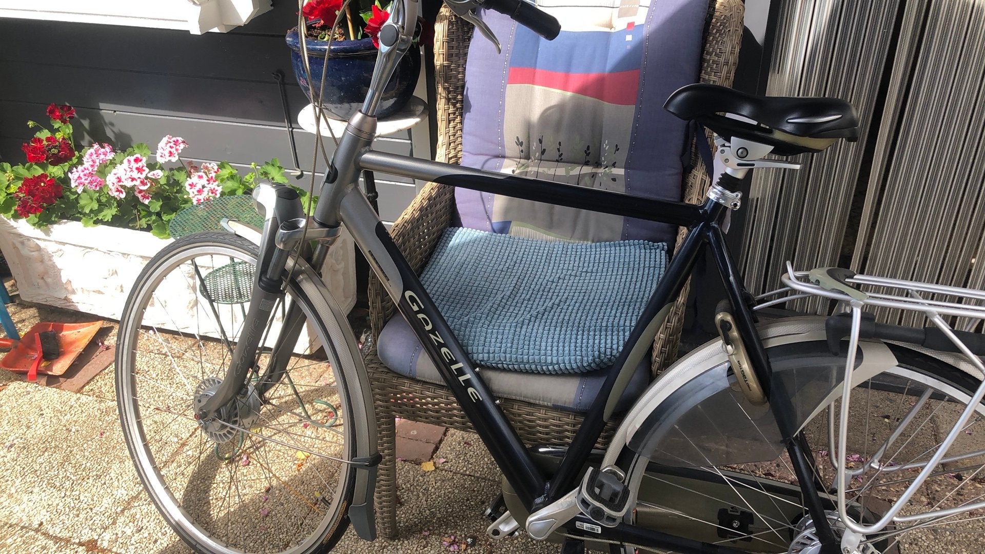 Gazelle dames en heren fiets, Fietsen en Brommers, Ophalen, Zo goed als nieuw, Gazelle