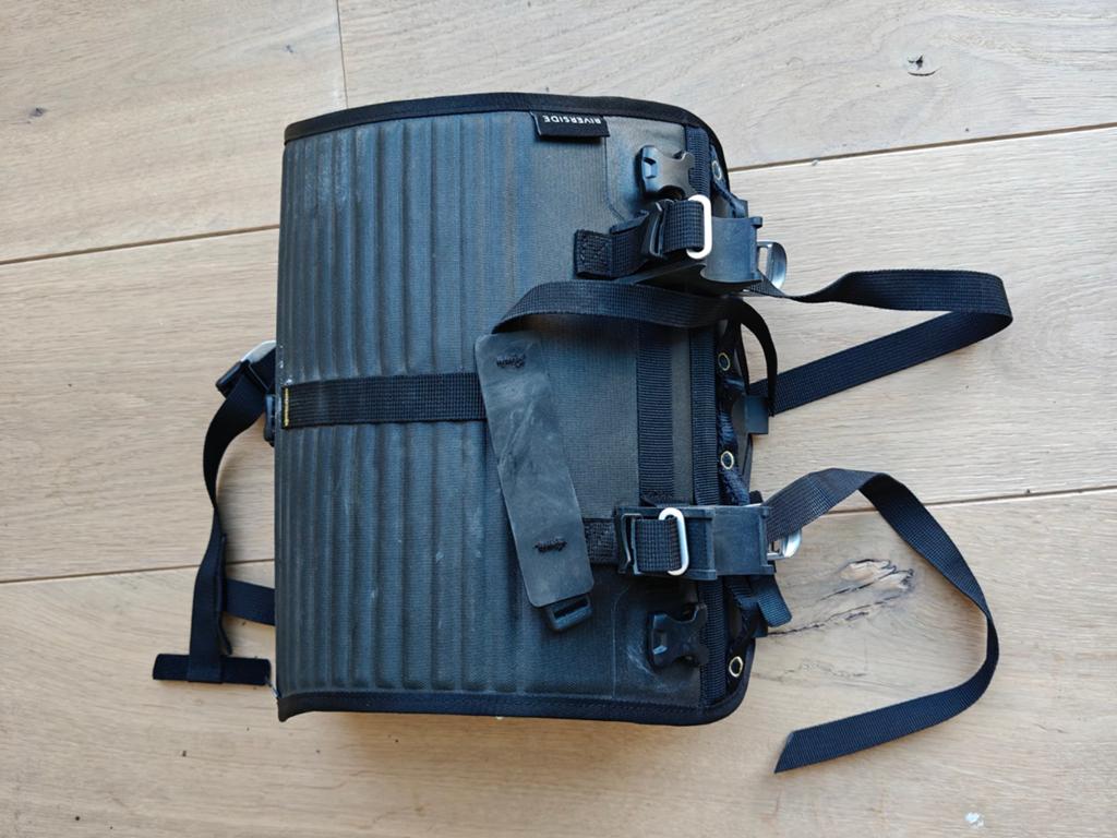 Harnas - Bikepacking Decathlon, Enlèvement