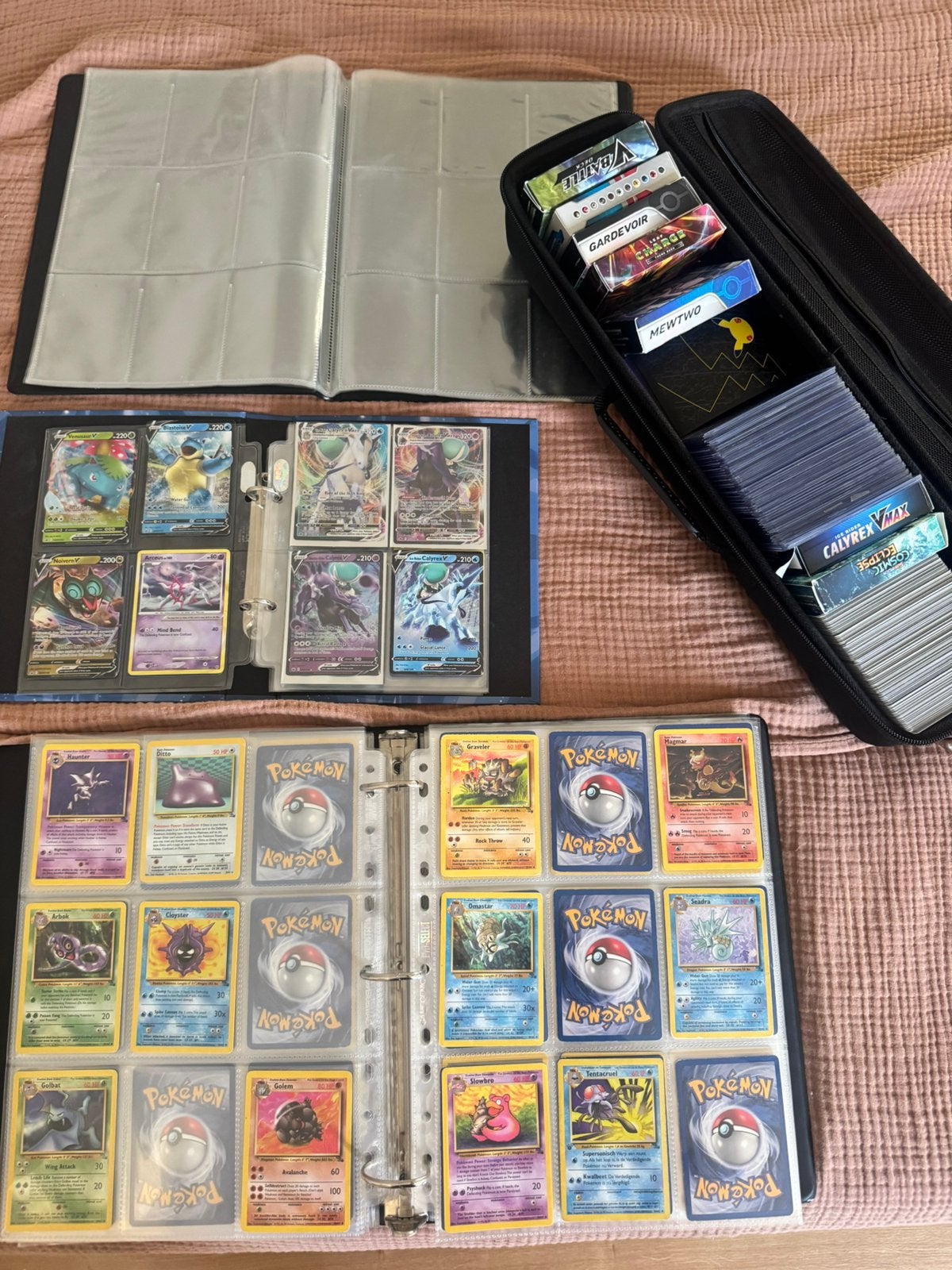 Lot de cartes Pokémon et d'accessoires, Enlèvement ou Envoi, Comme neuf