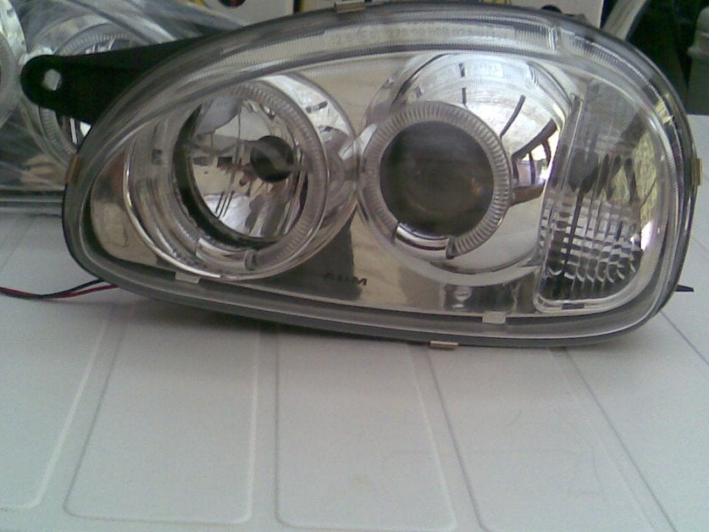 tuning led angel eyes opel corsa b, Verzenden