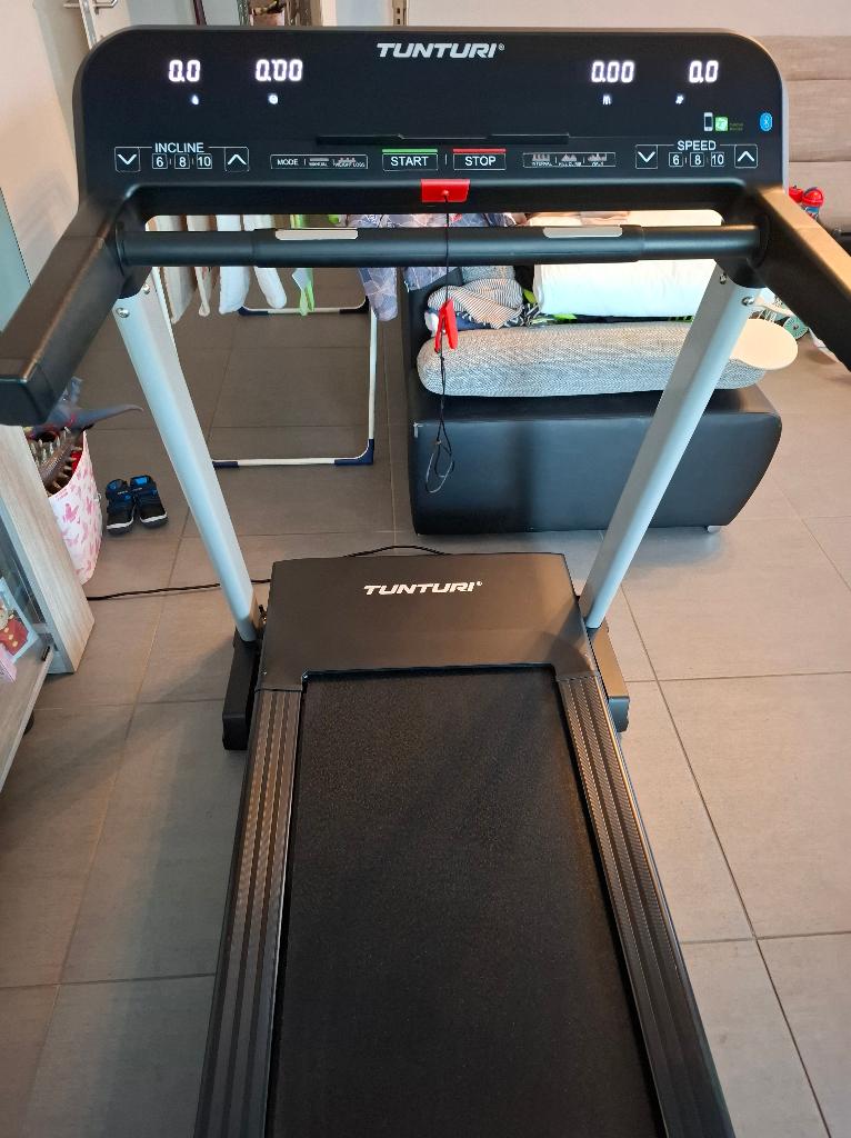 Professionele loopband tunturi i70 nieuwstaat, Sport en Fitness, Fitnessapparatuur, Ophalen, Nieuw, Benen, Loopband
