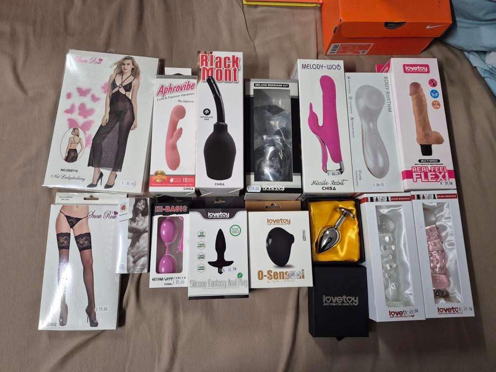 Sextoys lot twv bijna 600 euro verkoopsprijs, Enlèvement