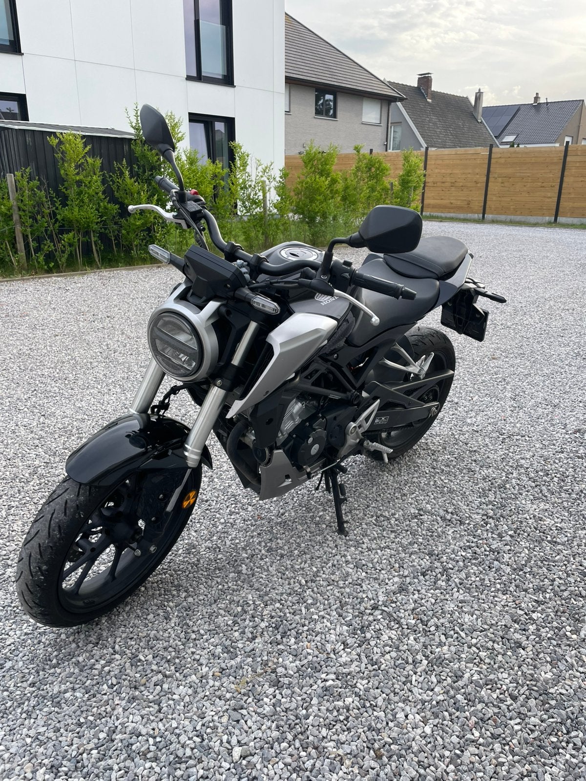Honda CB125R, Motos, Motos | Honda, Permis Moto A1 minimum, Particulier, ABS, 1 cylindre