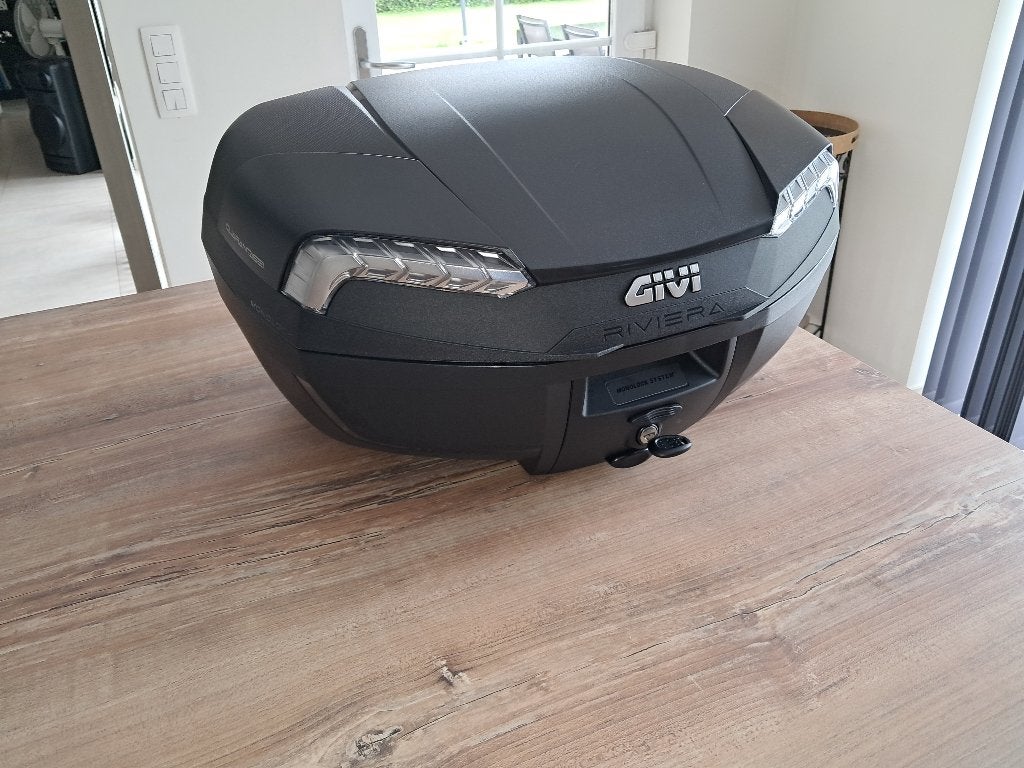 Top Case GIVI, Motoren, Accessoires | Koffers en Tassen, Ophalen, Nieuw
