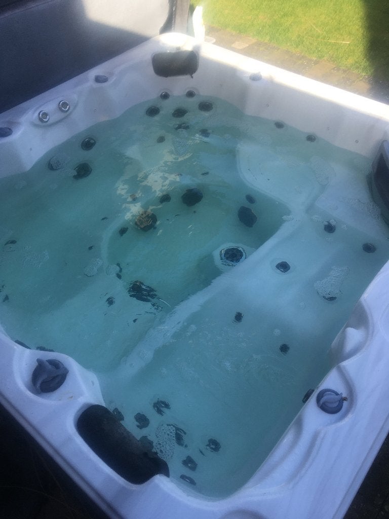 Jacuzzi, Tuin en Terras, Ophalen, Gebruikt, Afdekzeil, Vast
