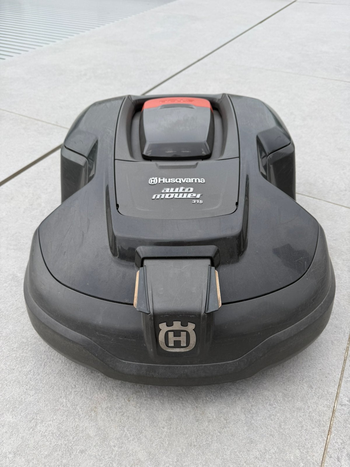 Husqvarna Automower 315, Ophalen, Gebruikt, 20 tot 25 cm, Bestuurbaar via app