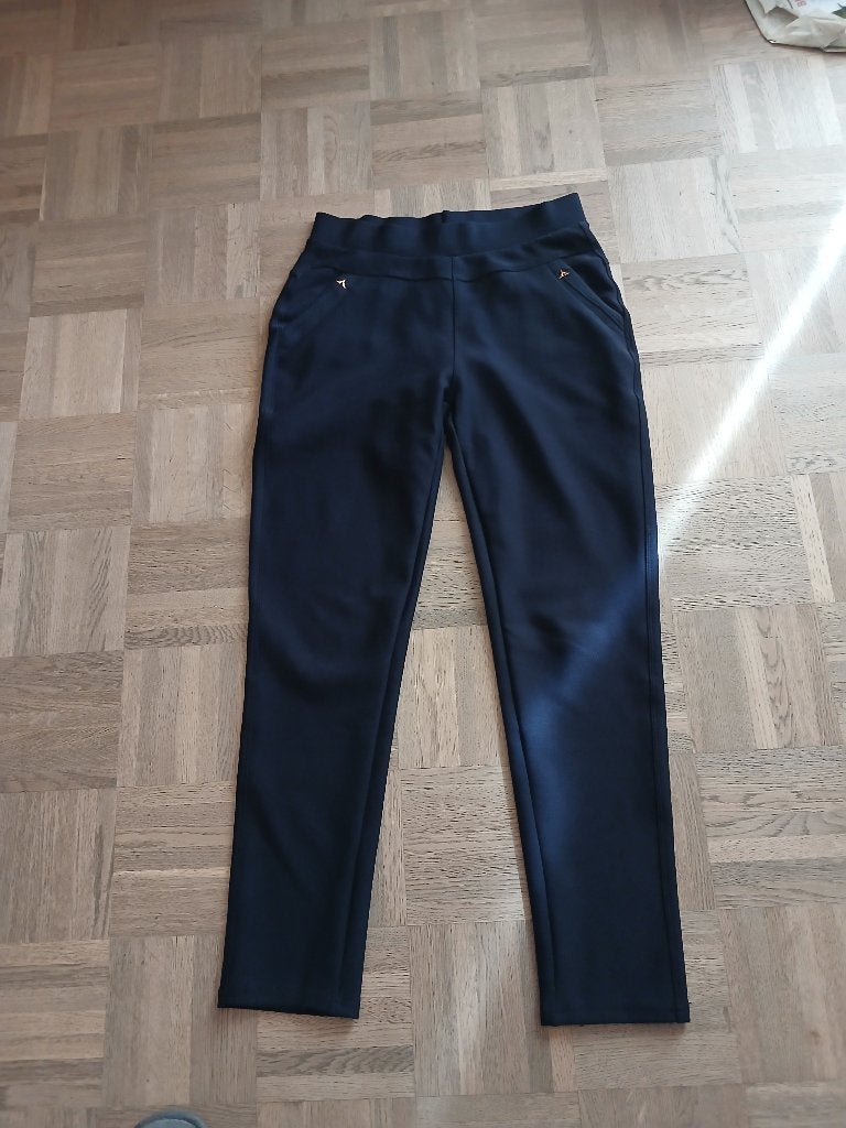 Pantalon pour femme XXXL bleu foncé, Enlèvement ou Envoi, Comme neuf, Bleu, Taille 42/44 (L)