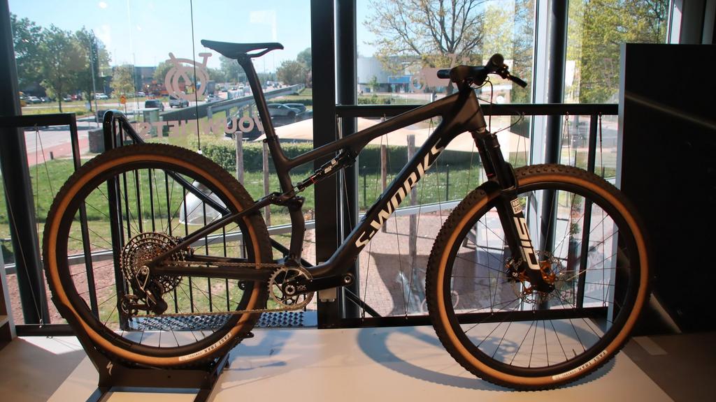 Specialized S-works epic 8 Maat L, Fietsen en Brommers, Fietsen | Mountainbikes en ATB, Nieuw, Overige merken, 53 tot 57 cm, Fully