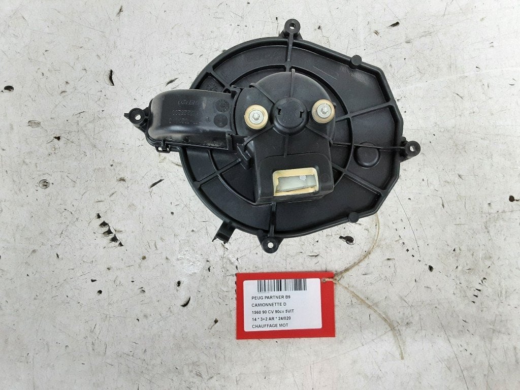 RADIATEUR MOTEUR Peugeot Partner (GC / GF / GG / GJ / GK), Mevr. I. Hauben, Utilisé, Rue de l'Espoir 34 34
4030  GRIVEGNÉE, BE