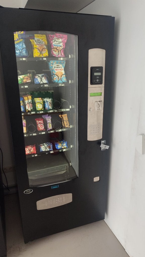 Verkoop Automaat Vending Machine à vendre, ACN Vending, Enlèvement, Utilisé, Info@acn-groep.nl