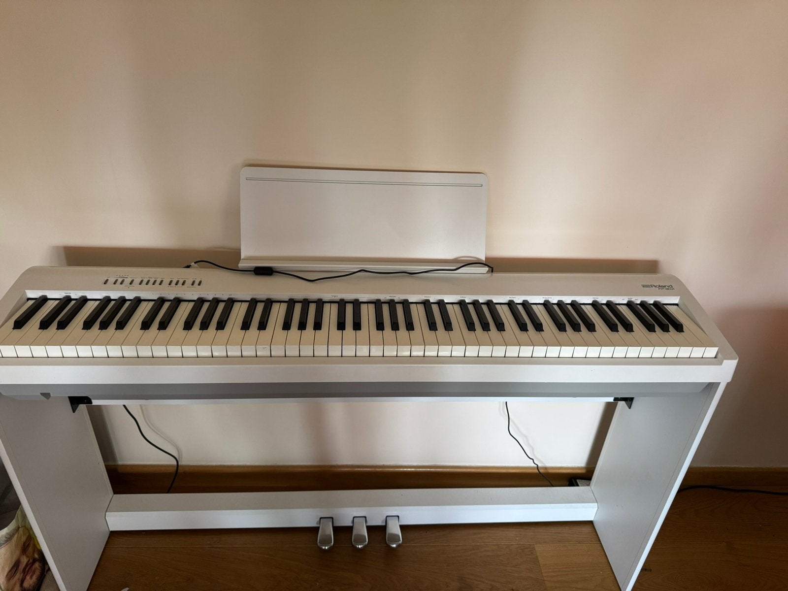 Roland FP-30X Blanc – 650 €, Muziek en Instrumenten, Piano's, Ophalen, Wit, Digitaal, Zo goed als nieuw