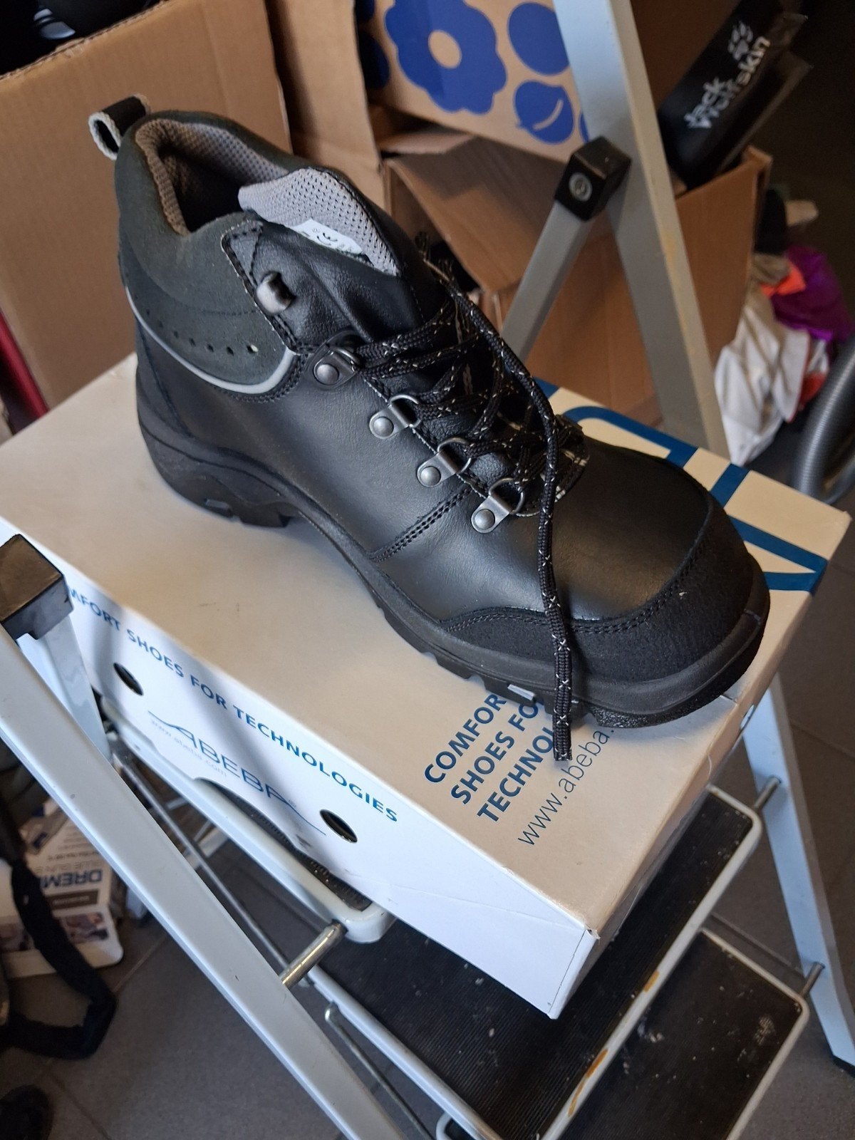 nieuwe veiligheidschoenen maat 42, Bricolage & Construction, Vêtements de sécurité, Enlèvement, Neuf