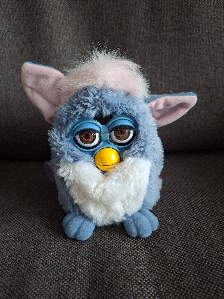 Furby Elephant, Enlèvement