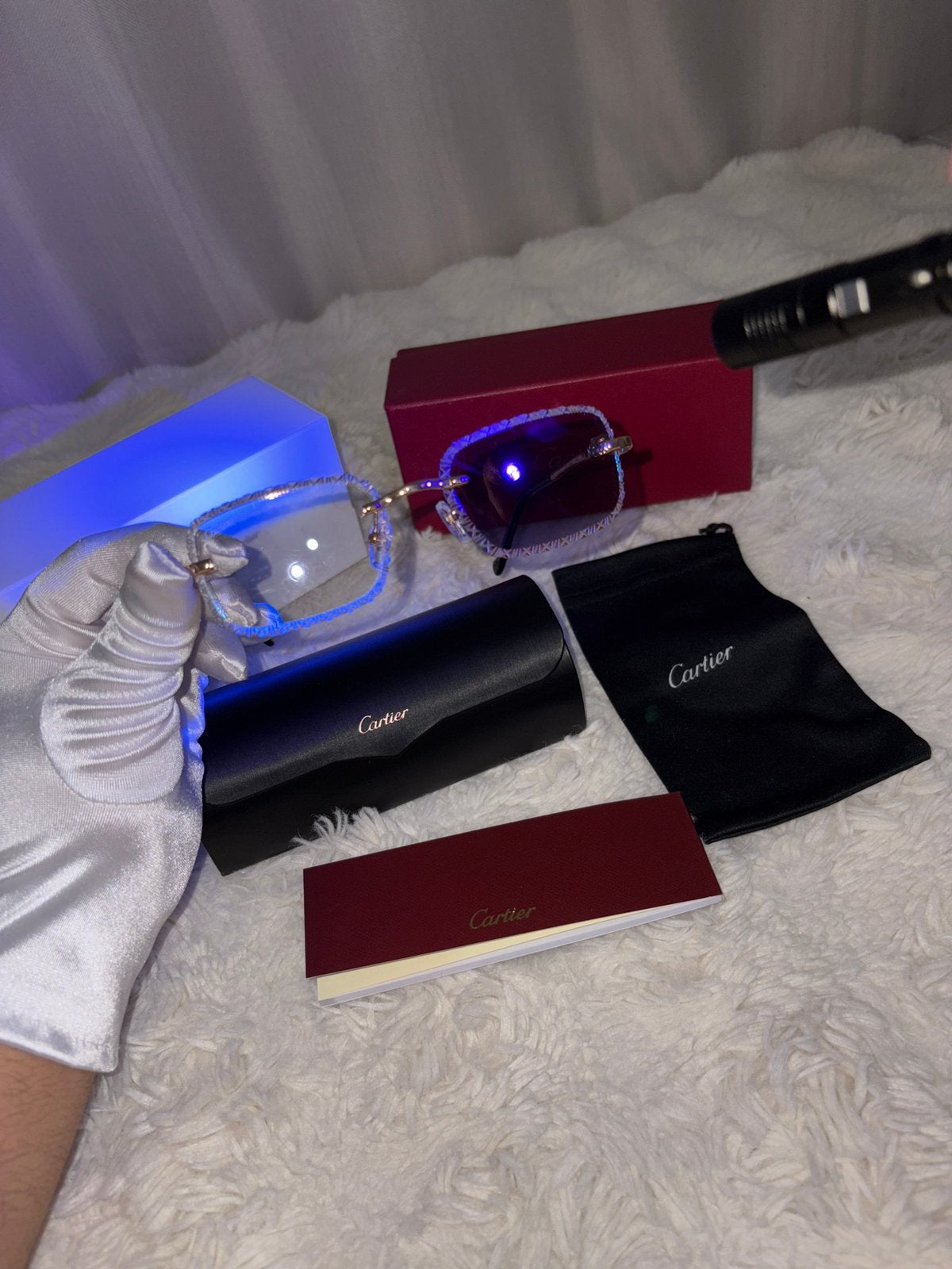 Lunettes de soleil Cartier, Bijoux, Sacs & Beauté, Enlèvement ou Envoi, Comme neuf, Lunettes