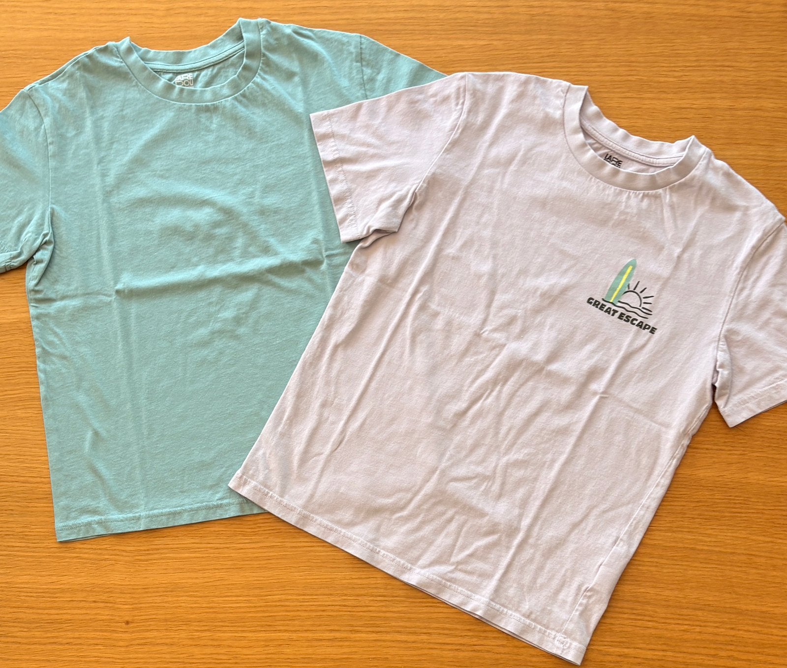 Lot de 2 t-shirt : vert d’eau + lilas - 12 ans - 7€, Enlèvement ou Envoi, Comme neuf, Garçon