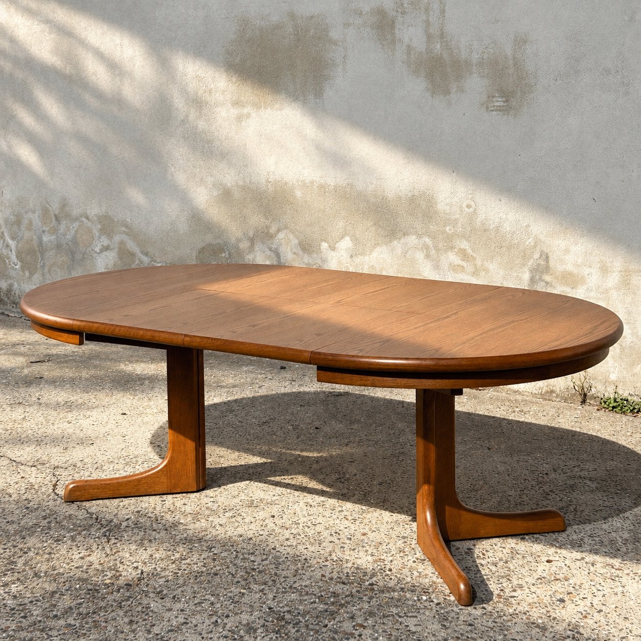 Vintage massief houten uitschuifbare eettafel Ø120–210 cm, 50 tot 100 cm, 150 tot 200 cm, Ophalen of Verzenden, Zo goed als nieuw