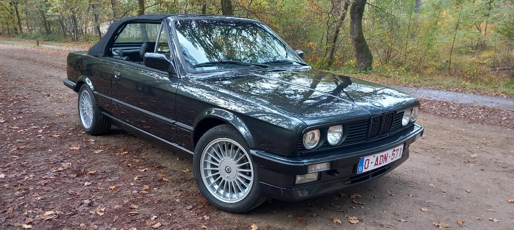 Zeer mooie BMW E30 325 cabrio, Auto's, 4 zetels, Achterwielaandrijving, Zwart, Cabriolet