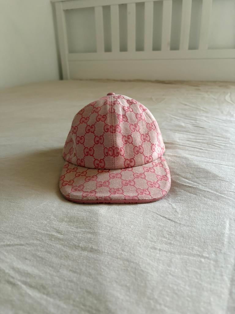 Gucci pet, Enfants & Bébés, Vêtements de bébé | Casquettes & Chapeaux, Enlèvement, Comme neuf, Casquette