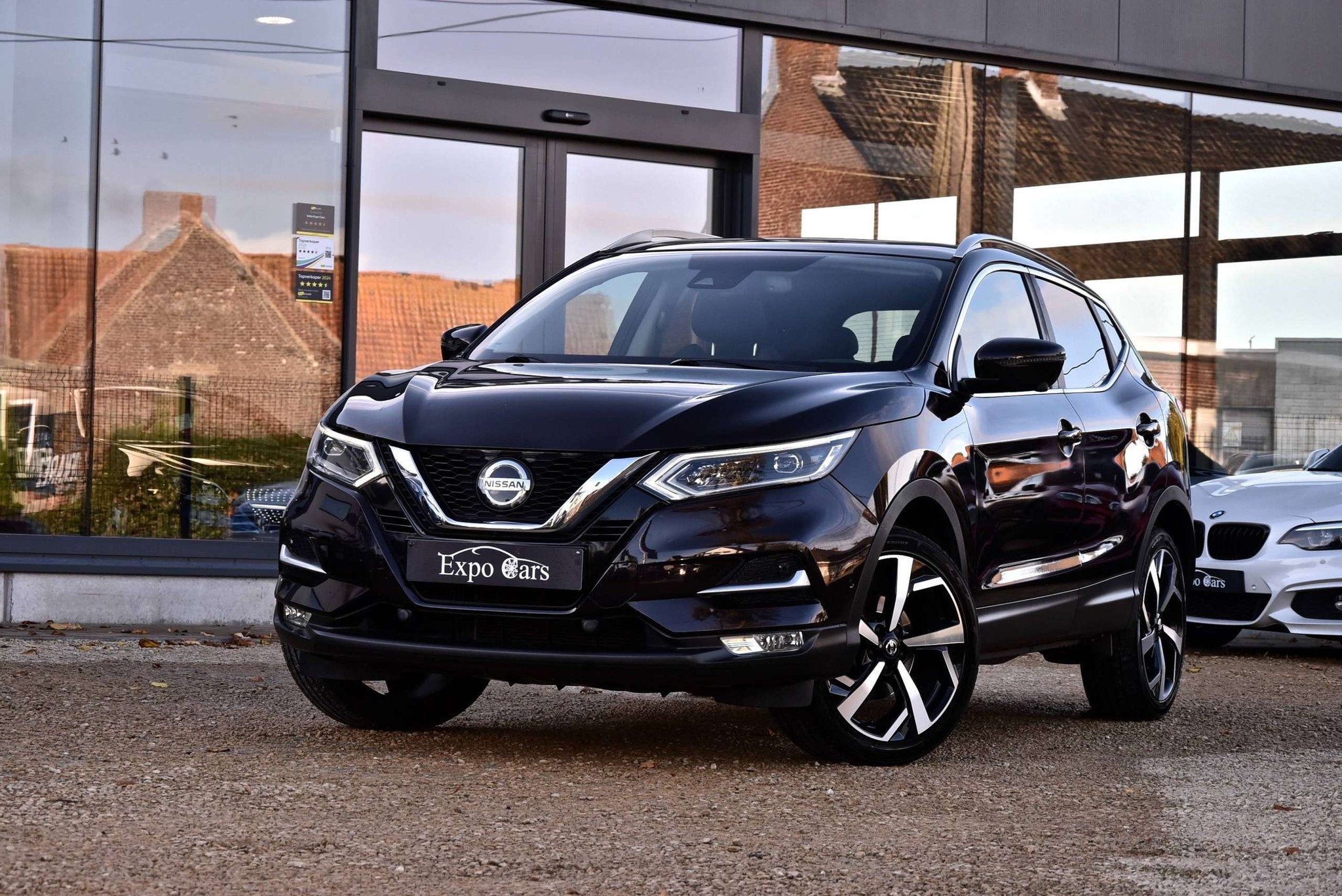 Nissan QASHQAI Qashqai 1.2 DIG-T TEKNA+*PANO DAK*360CAMERA, Auto's, 4 cilinders, 116 pk, Zwart, Bedrijf
