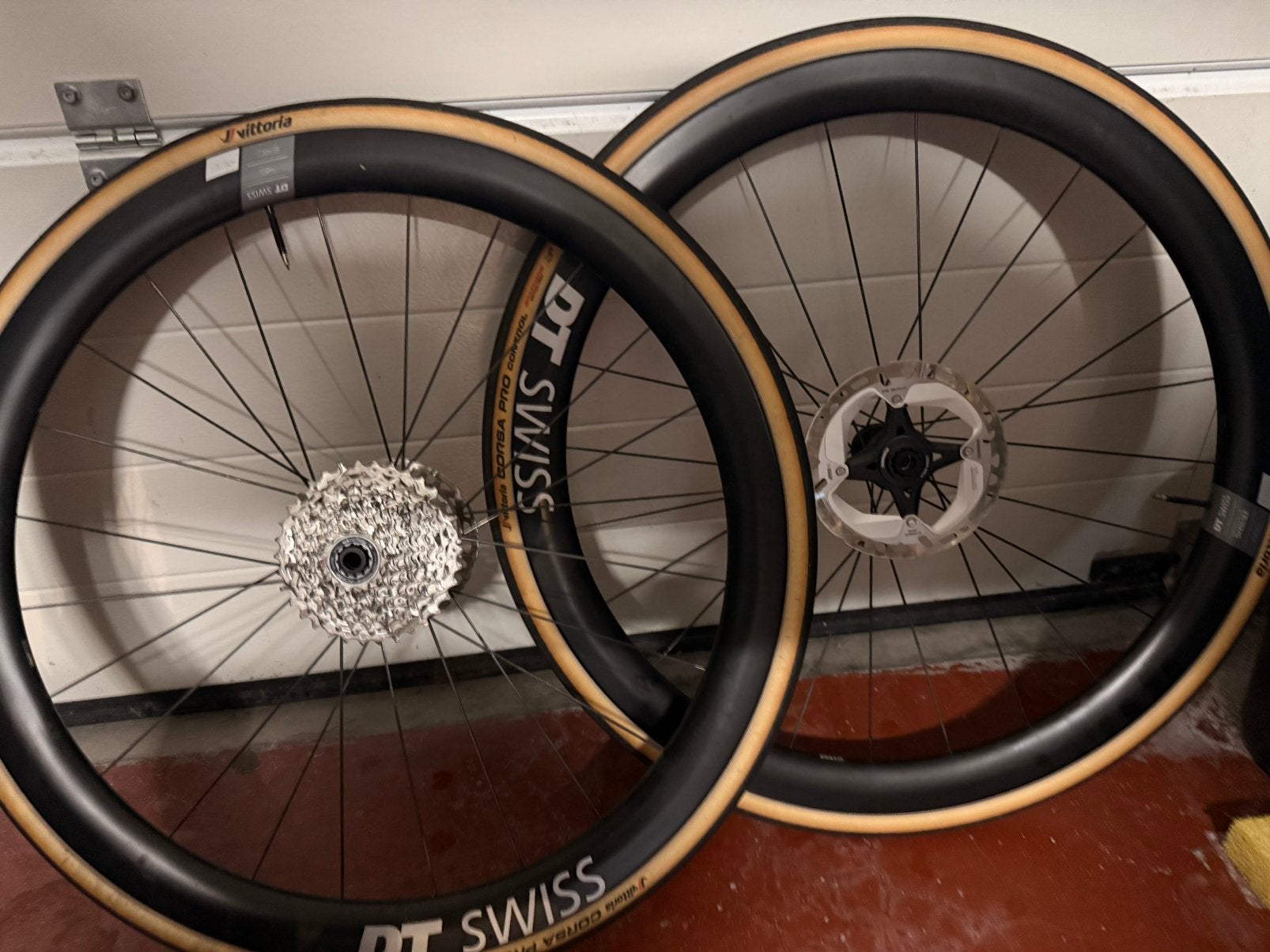 Dt swiss erc 1400 dicut 45, Ophalen, Zo goed als nieuw, Carbon