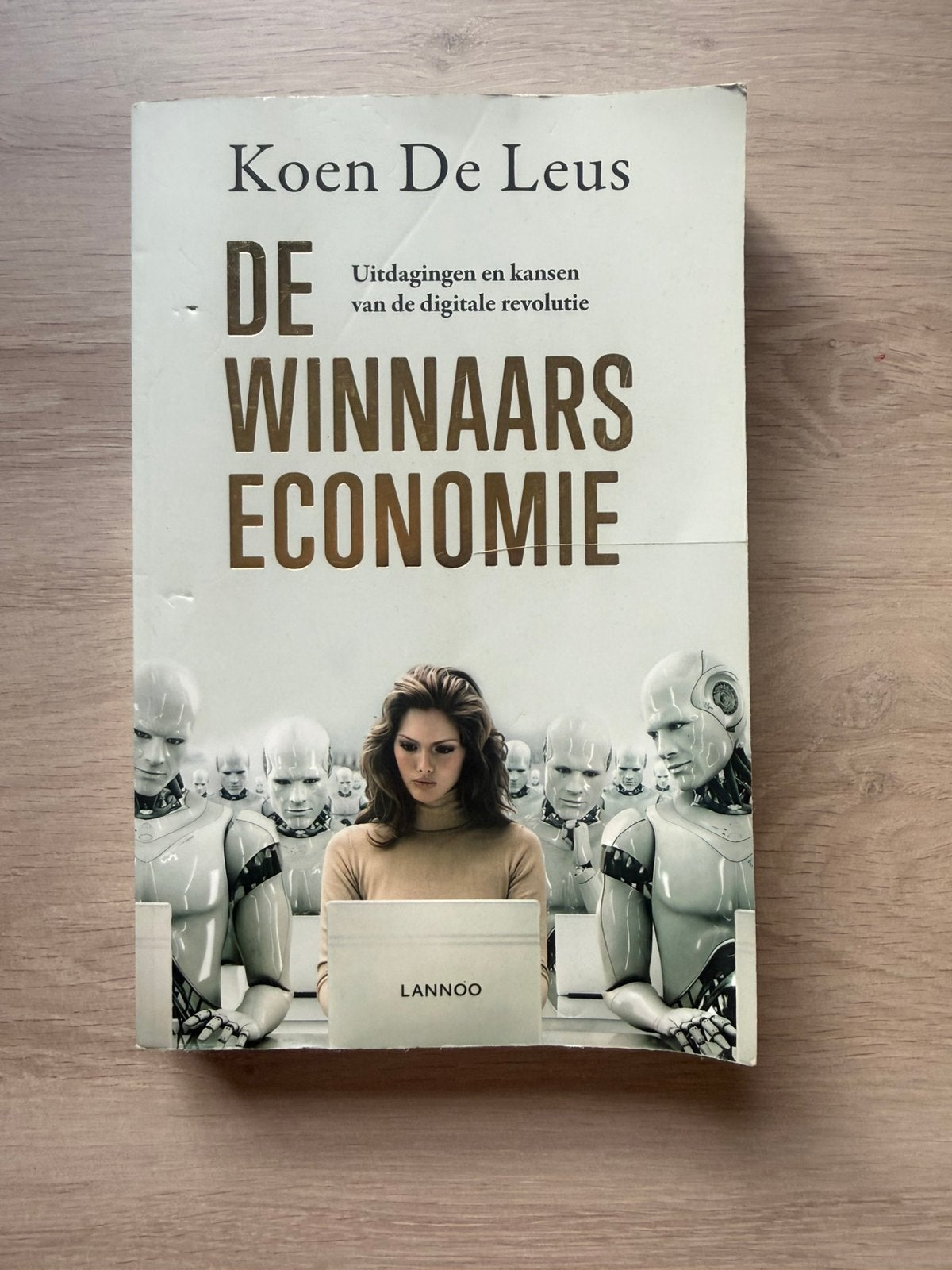 De winnaars economie- Koen de leus, Ophalen, Zo goed als nieuw