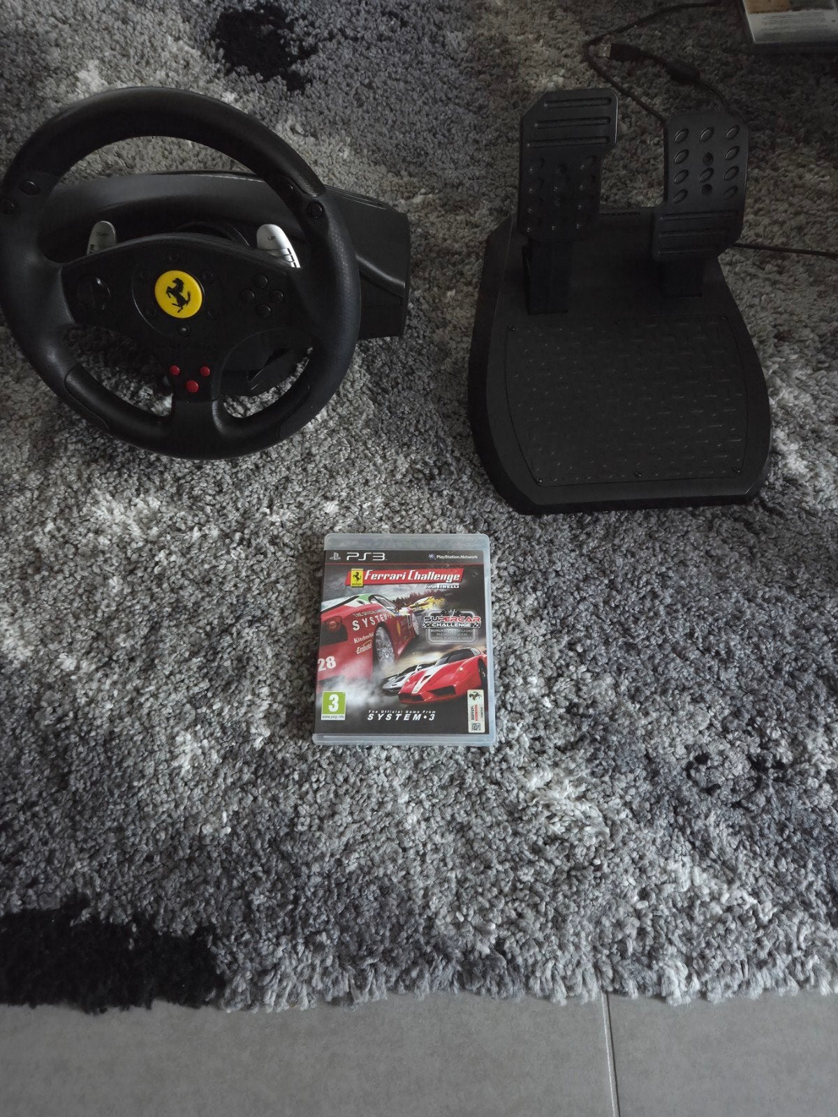 ferrari gt stuur en pedalen plus games doos aanwezig, Enlèvement, Utilisé