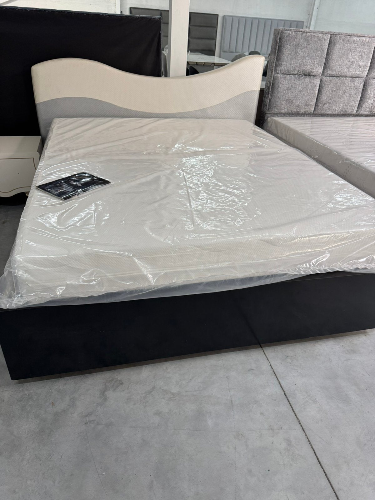 Bed 160x200, Ophalen, 200 cm, Grijs, 160 cm