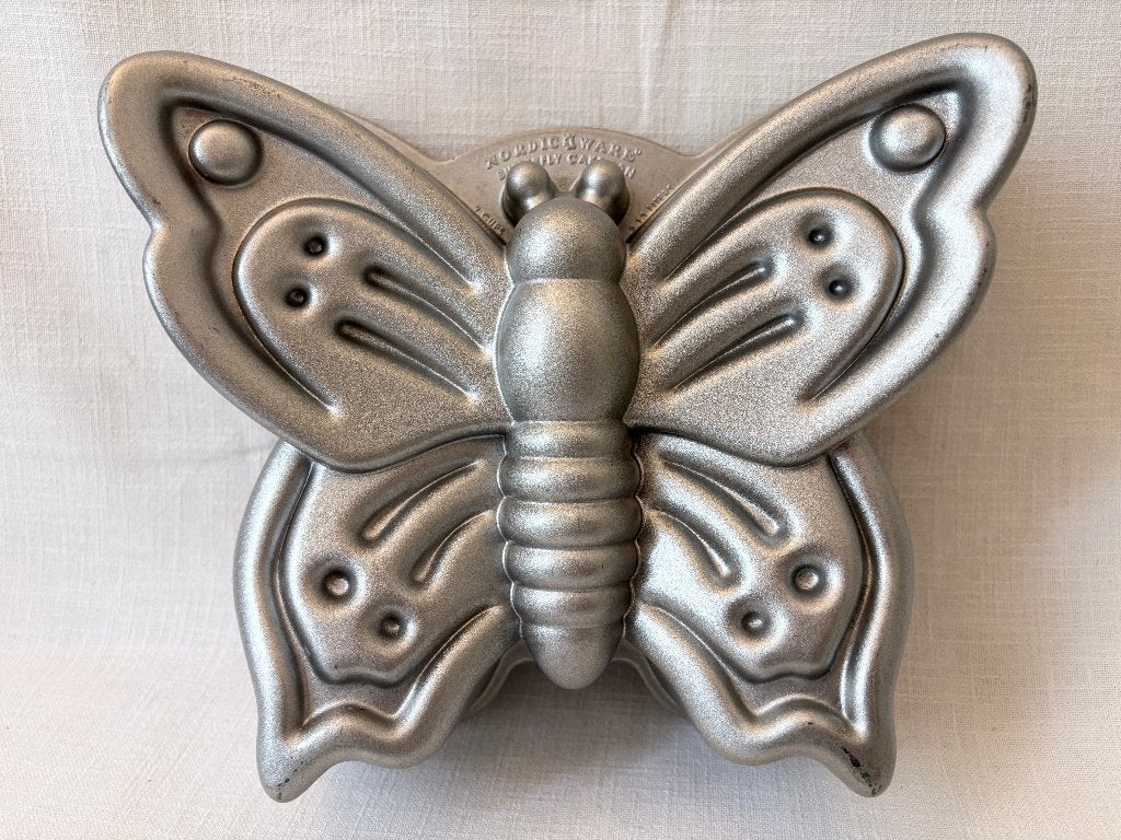 Nordic Ware - Moule à gâteau Papillon, Enlèvement ou Envoi, Comme neuf, Gâteaux et Tartes, Moule